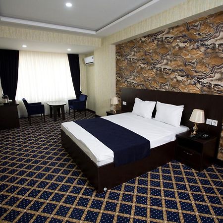 Kristal Inn Hotel Baku Extérieur photo