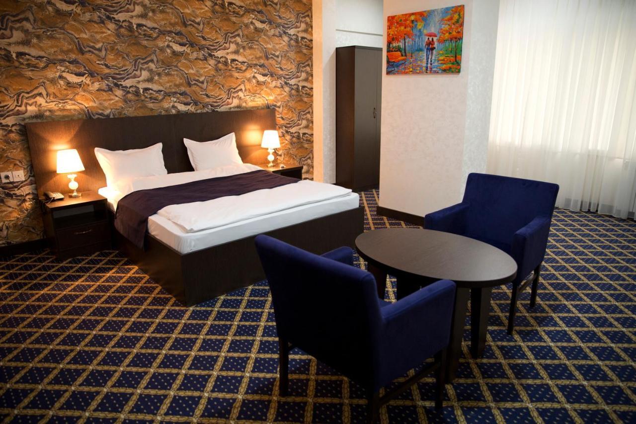 Kristal Inn Hotel Baku Extérieur photo