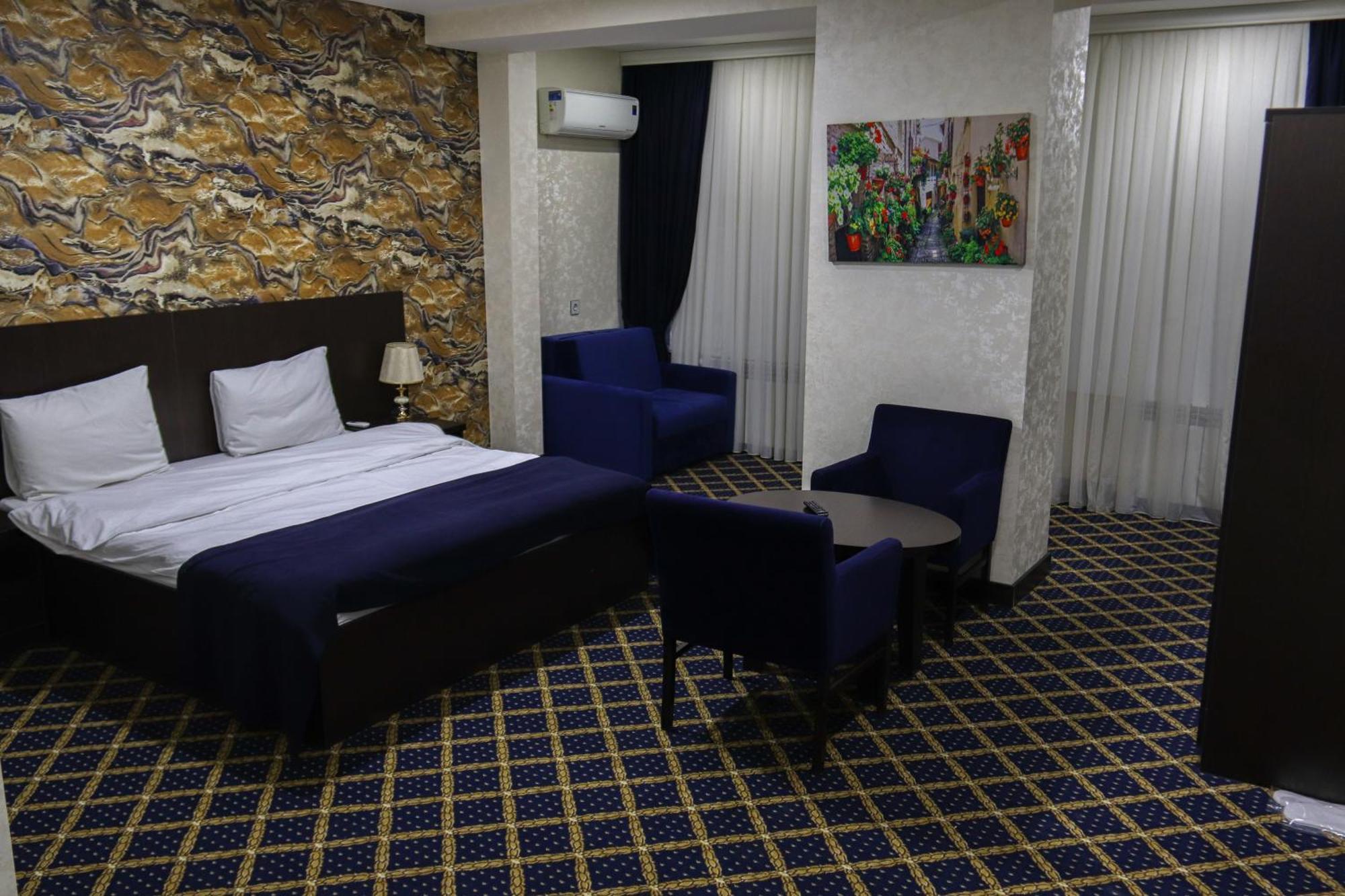 Kristal Inn Hotel Baku Extérieur photo