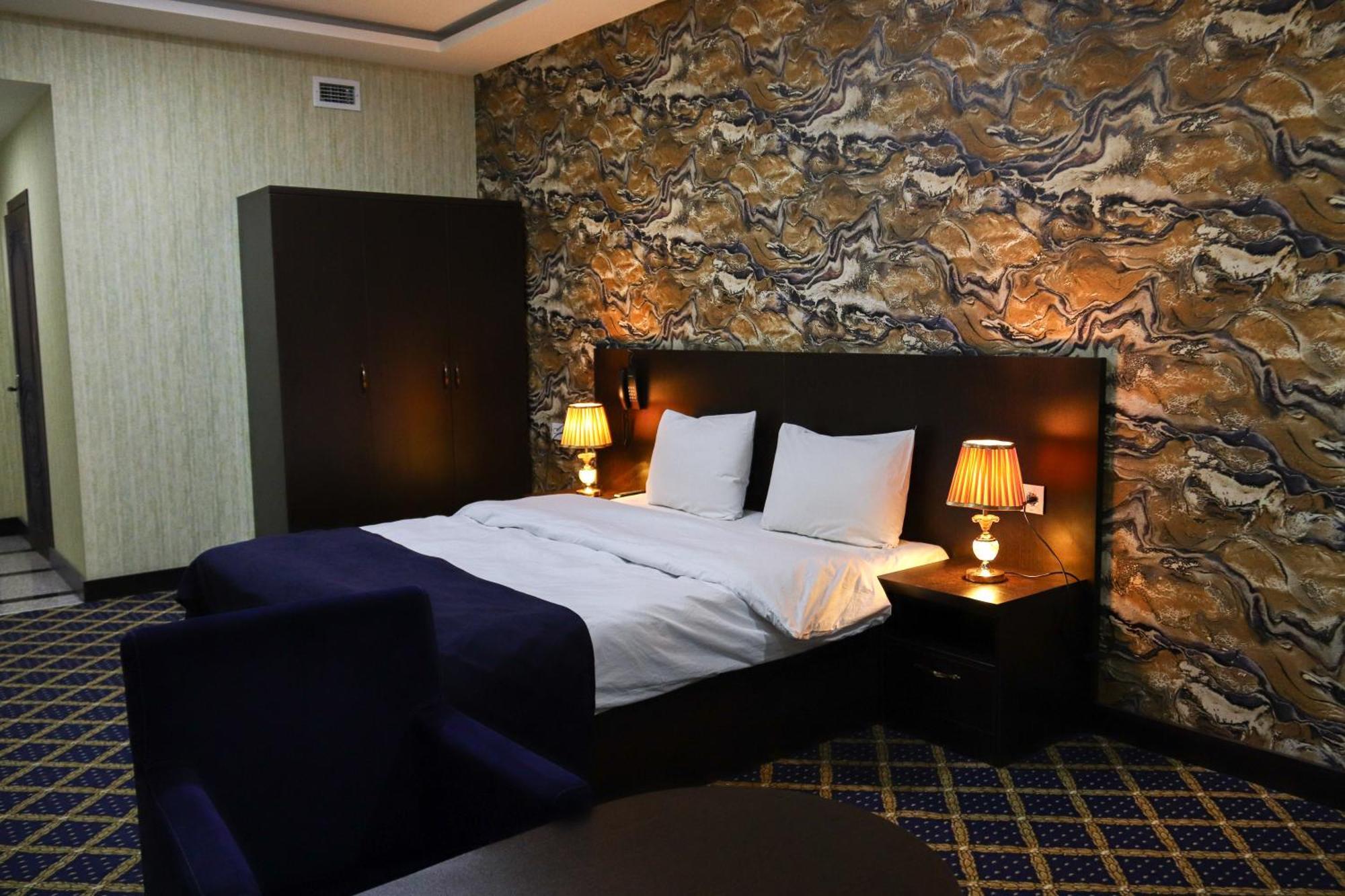 Kristal Inn Hotel Baku Extérieur photo